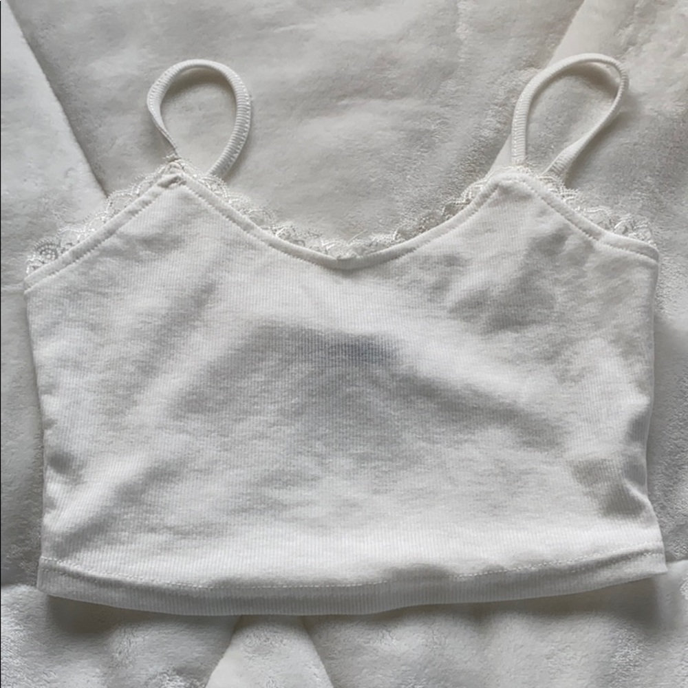 White crop top with lace outline!